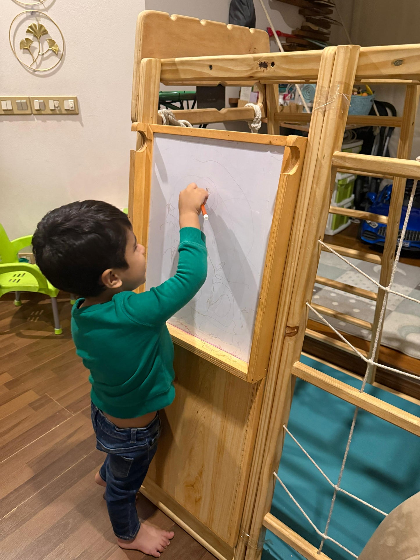 Slide + White Board (Only)